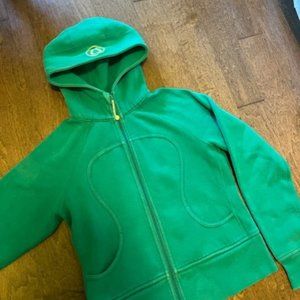 GREEN LULULEMON ZIP UP HOODIE SIZE SMALL NEVER WORN